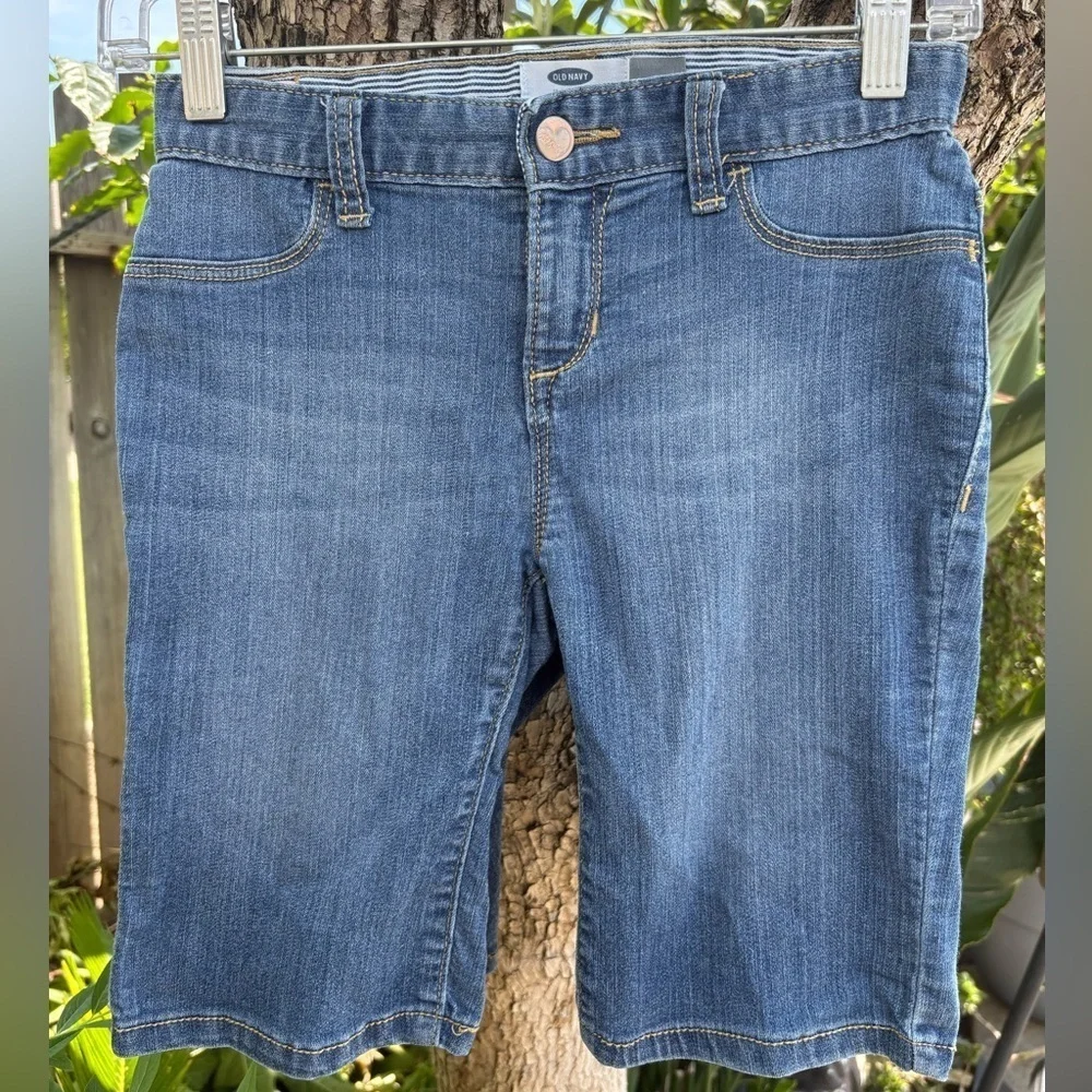 Old Navy Bundle 2 Pair of Girls Denim Bermuda Shorts | Size 10 Back to School